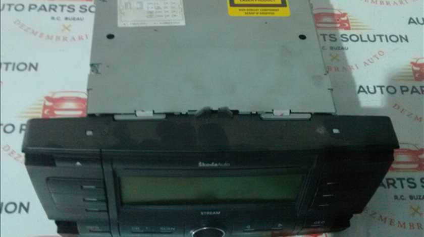 CD player SKODA OCTAVIA 2 2005-2009