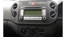 CD player Volkswagen Golf 5 Plus 2009 Hatchback 1....