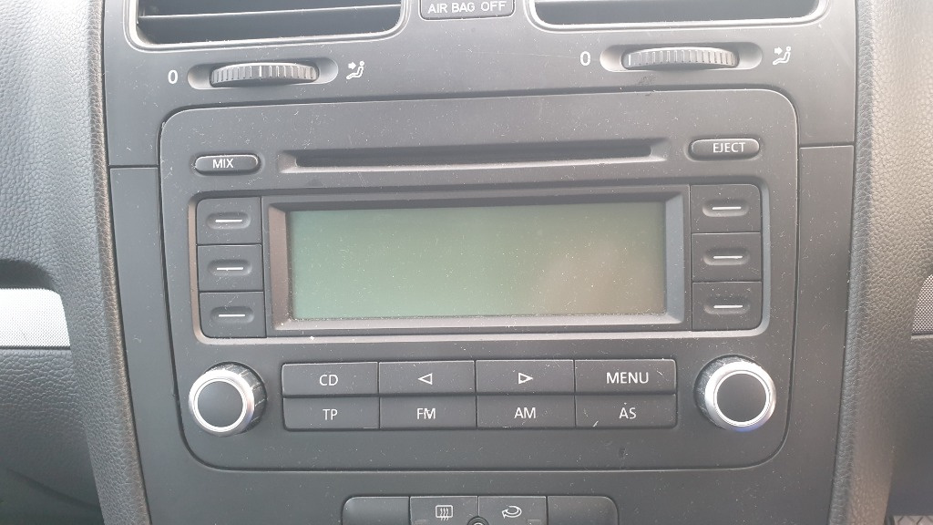 CD player Volkswagen Jetta 2007 Limuzina 2.0