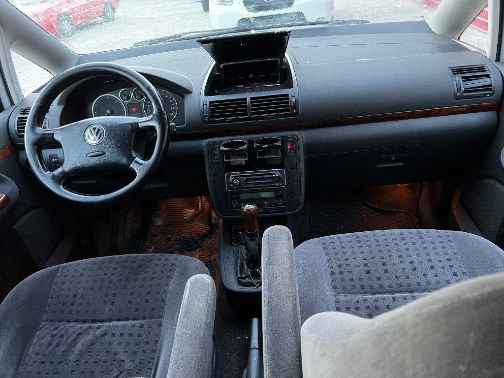 CD player Volkswagen Sharan 1.9 TDI an fab. 1995 - 2010