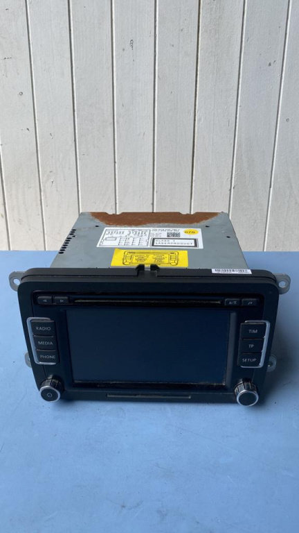CD player Vw Passat B7 2.0 TDI , cod motor CFC , an 2012 cod 3C8035195F