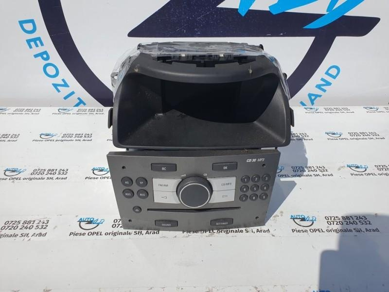 CD30 MP3 display ecran casetofon Opel Antara 2006-2010