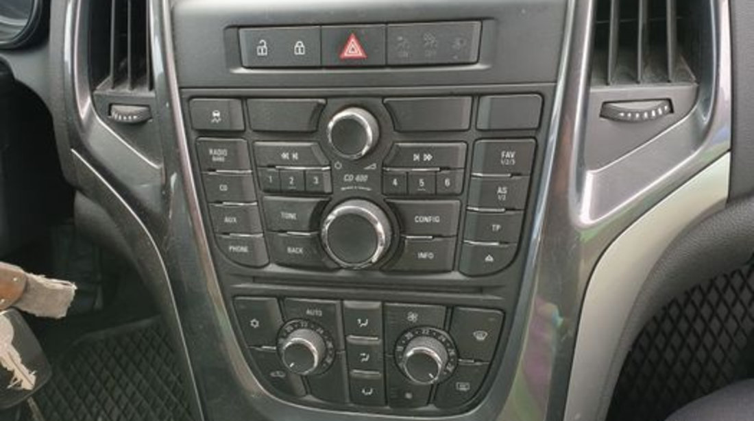 Cd400 radio display ecran afisaj bord Opel Astra J