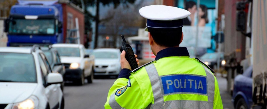 Ce a patit un sofer din Romania dupa ce a luat 36 de oameni intr-un microbuz cu 21 de locuri in plina pandemie de coronavirus Ce a patit un sofer din Romania dupa ce a luat 36 de oameni intr-un microbuz cu 21 de locuri in plina pandemie de coronavirus