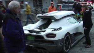 Ce-ai zice de un video cu Koenigsegg Agera R si al sau suport pentru schiuri?