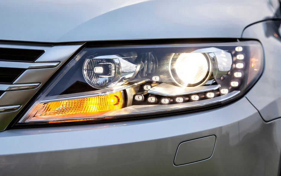 Ce cumparam cand avem nevoie de un far: OEM, aftermarket sau de la dezmembrari? Ce cumparam cand avem nevoie de un far: OEM, aftermarket sau de la dezmembrari?