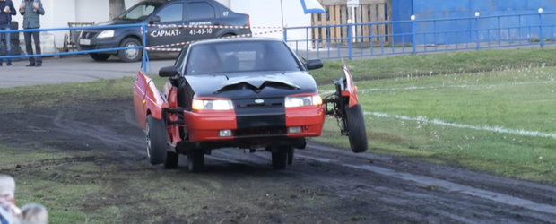 Ce Ferrari si Lamborghini! Aceasta LADA ar trebui sa fie vedeta filmului Transformers