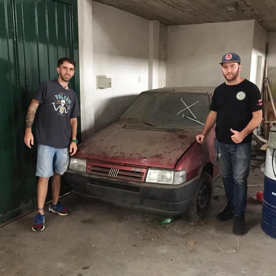 Ce mai descoperire! Mai multe masini Peugeot, Alfa Romeo si Fiat au fost gasite noi-noute in Argentina