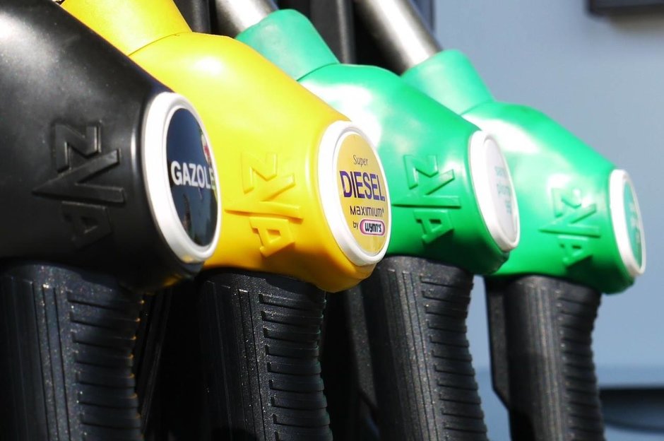 Ce masina merita sa imi cumpar in 2019: diesel, benzina sau electrica?