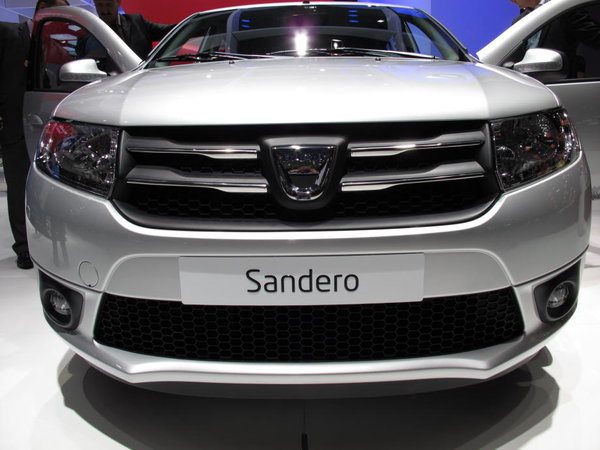 Ce parere ai despre noua Dacia Sandero 2012