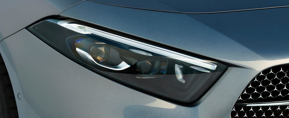 Cea mai ieftina masina de la Mercedes a primit un facelift major. Nemtii au anuntat acum cat costa in Romania noua versiune Cea mai ieftina masina de la Mercedes a primit un facelift major. Nemtii au anuntat acum cat costa in Romania noua versiune