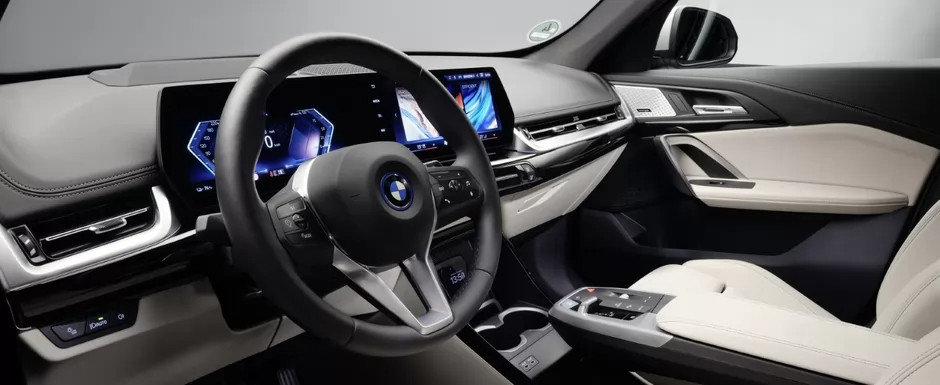 Cea mai noua masina de la BMW e diferita de tot ce ofera bavarezii acum, pe piata. Cat costa in Romania Cea mai noua masina de la BMW e diferita de tot ce ofera bavarezii acum, pe piata. Cat costa in Romania