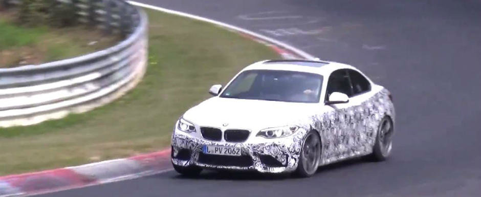 Cea mai puternica versiune a BMW-ului M2 a fost surprinsa pe Nurburgring. Adevarata surpriza ar putea veni de sub capota