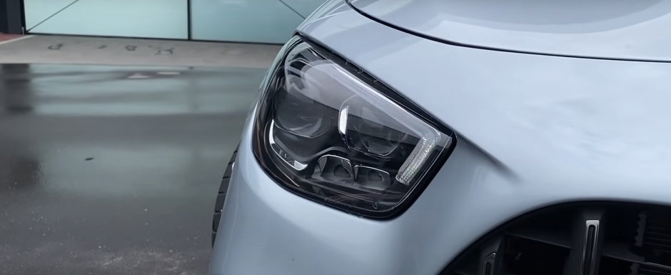 Cea mai rapida berlina de la Mercedes s-a lansat, oficial, si pe piata din Romania. Noua masina... Cea mai rapida berlina de la Mercedes s-a lansat, oficial, si pe piata din Romania. Noua masina...