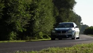 Cea mai scumpa vopsea de la BMW costa cam cat un Logan bine dotat