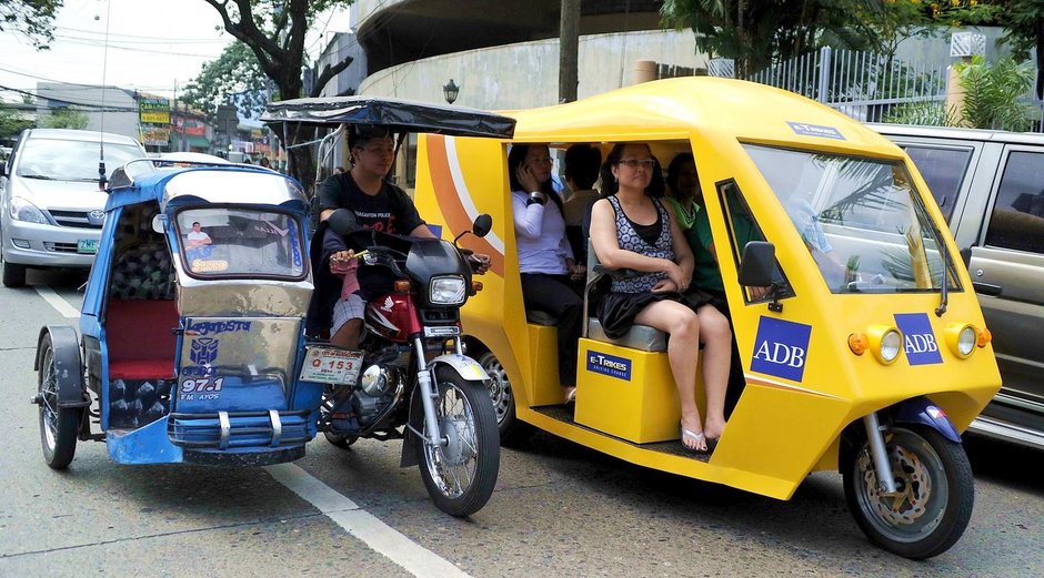 Cea mai tare scapare de un accident din lume! Cea mai tare scapare de un accident din lume!