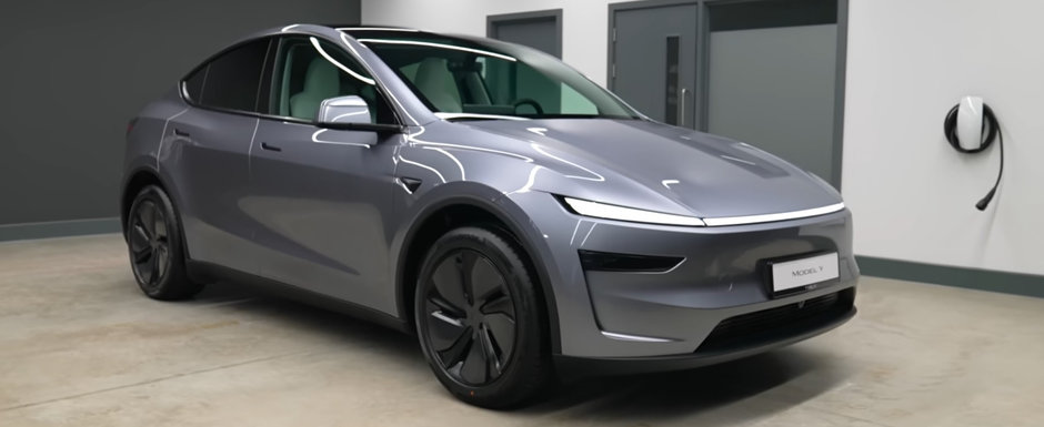 Cea mai vanduta masina din 2023 a primit un facelift major. Partea frontala, inspirata vizibil de Tesla Cybertruck. Cum arata in realitate noul model Cea mai vanduta masina din 2023 a primit un facelift major. Partea frontala, inspirata vizibil de Tesla Cybertruck. Cum arata in realitate noul model