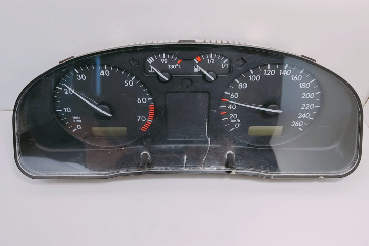 Ceas bord 09051949902 Volkswagen VW Passat B5 [1996 - 2000]