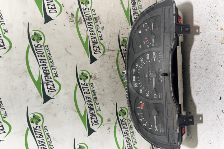 Ceas bord 81 117 675 Opel Astra F [1991 - 1994] wagon 1.7 D MT (60 hp)
