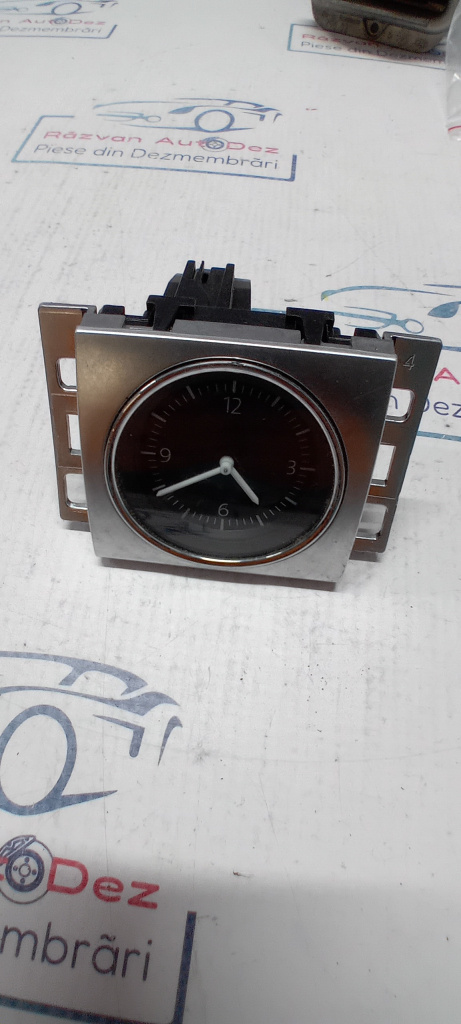 Ceas bord analogic Volkswagen Passat B7 2013, 3AA919204A