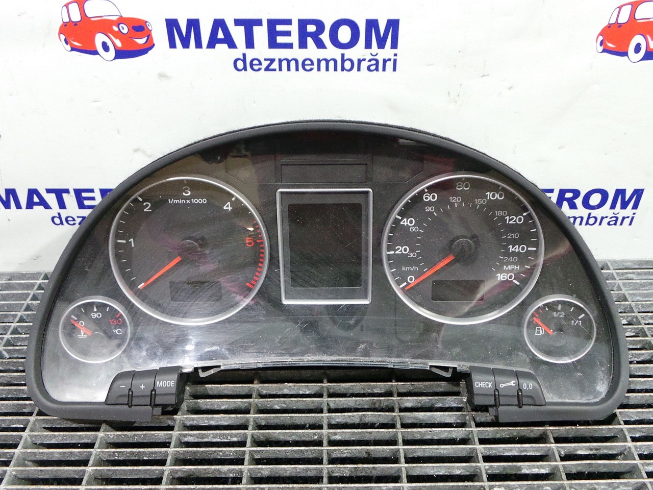 CEAS BORD AUDI A4 2.0 TDI - (2004 2007)