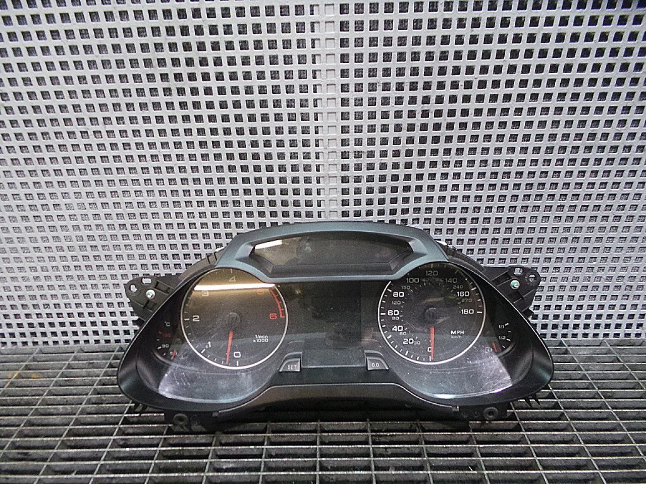 CEAS BORD AUDI A4 A4 2.0 TDI - (2007 2011)