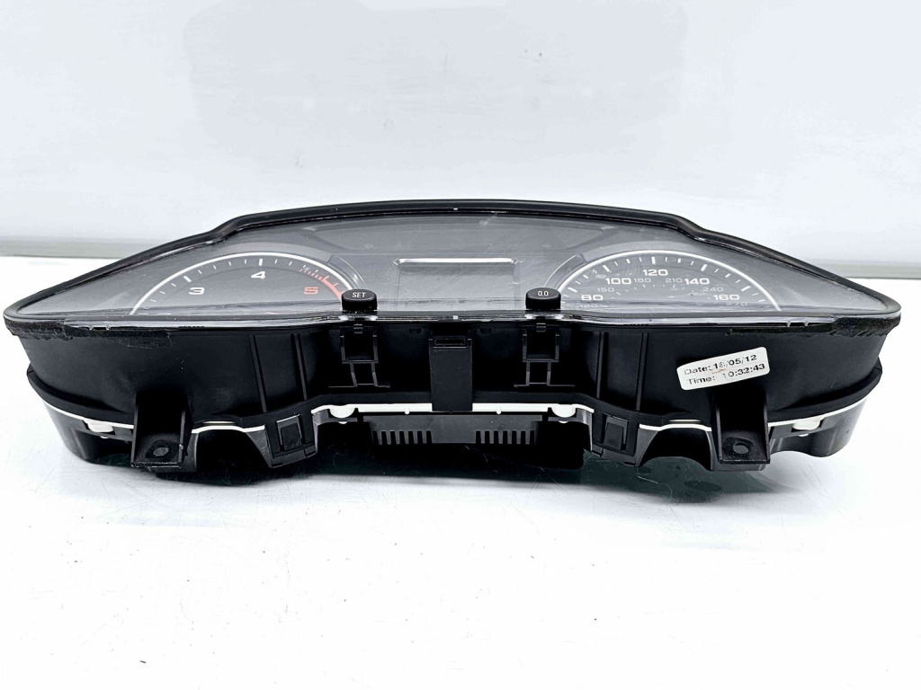 Ceas bord Audi Q5 (8RB) [Fabr 2008-2016] S-line 8R0920981H
