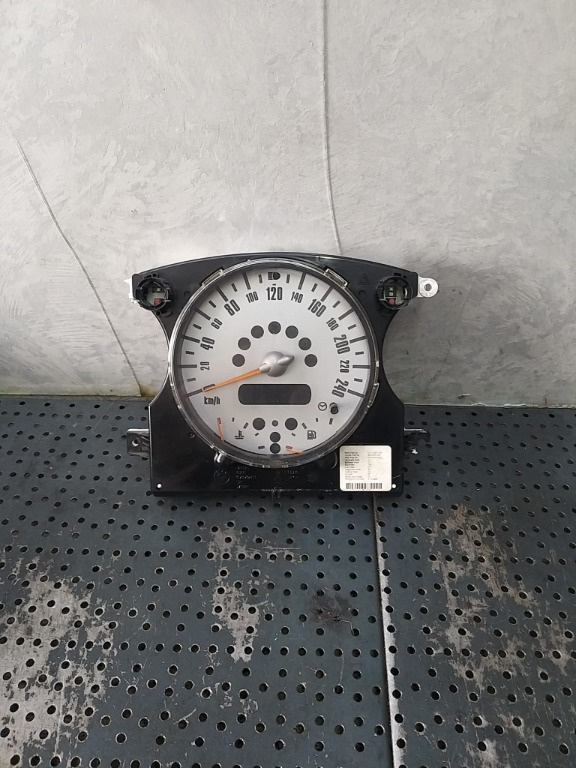 Ceas bord benzina mini cooper r50 r53 62116957298 ar0039082 rg21453040