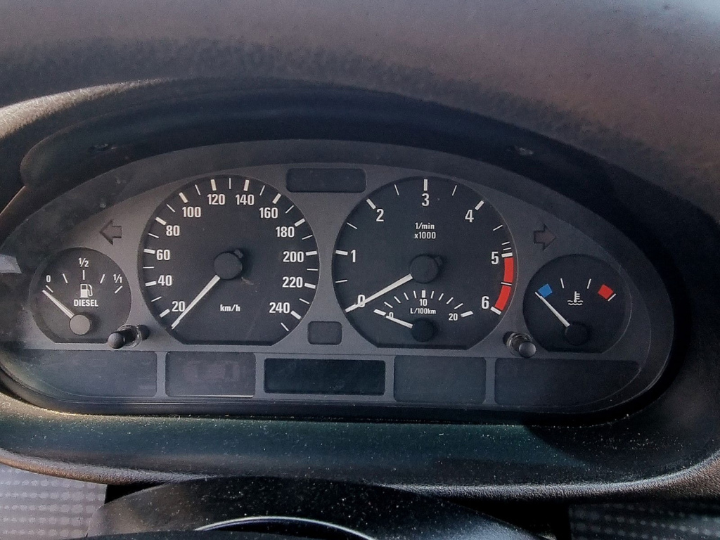 Ceas bord Bmw 3 (E46) [Fabr 1998-2005] 2.0 M47D 110 KW / 150 CP