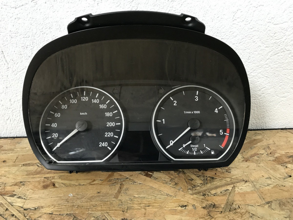 Ceas bord Bmw E87 118d M hatchback 2008 (9187046)