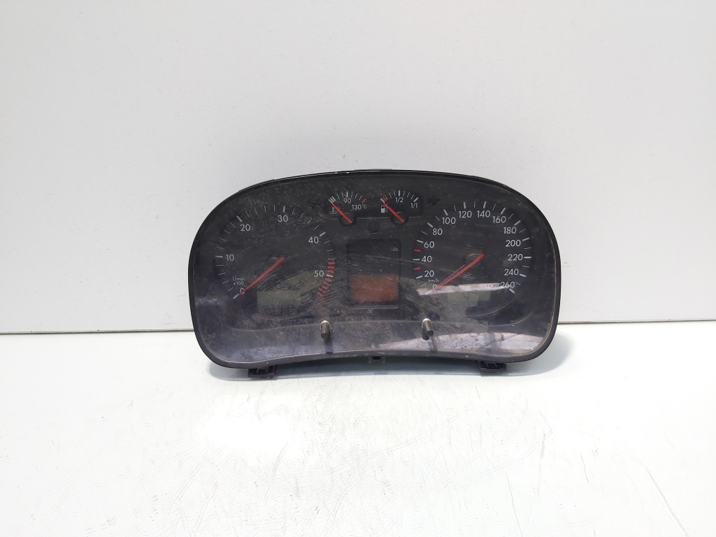 Ceas bord, cod 1J0920826C, Vw Golf 4 (1J1) 1.9 TDI, vol pe stanga (id:705394)
