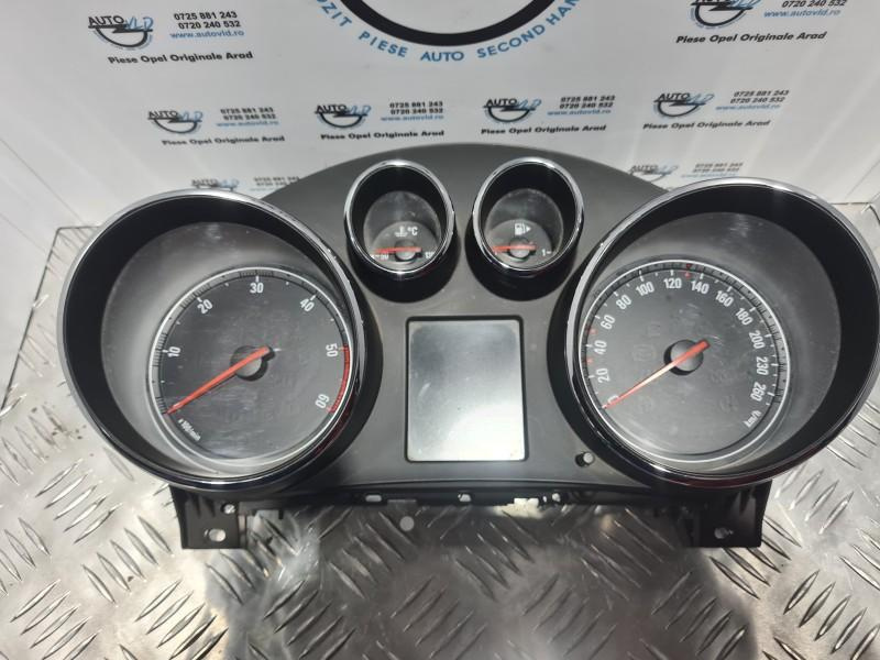Ceas bord diesel Opel Insignia A 2008-2013 2.0 CDTI 13333344 AAZF