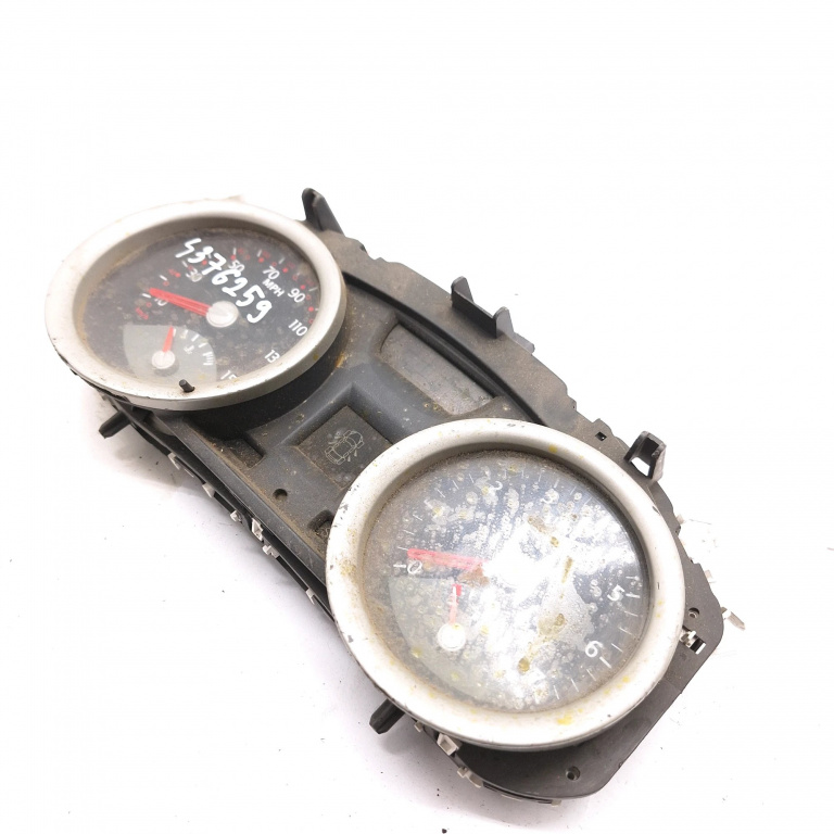 Ceas Bord / Instrument De Bord Anglia - Afisaj Mile Si Km,motorina Renault MEGANE 2 2002 - 2010 PEHB018534, 8200306547, 2RPF10A855AD, PA2RPF1115AK