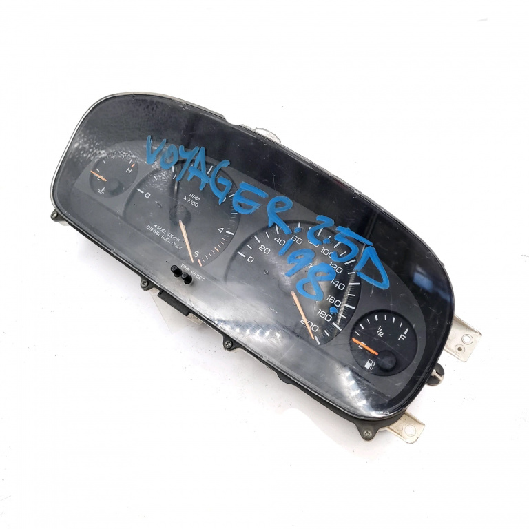 Ceas Bord / Instrument De Bord Chrysler Voyager Mk 2 (Gs) 1995-2001 2.5 Td 425 Clirs/X Motorina Europa - Afisaj In Km Motorina P04685629Ab, S629Ab, 1N2574104030, 70113R, Ds10C2