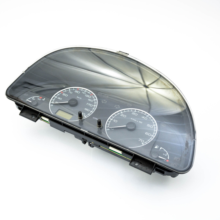 Ceas Bord / Instrument De Bord Citroen Xsara (N0, N1, N2) 1997-2006 1.4 I Kfw (Tu3Jp) Benzina Europa - Afisaj In Km P9652042980, 9652042980, P9652042980 B 00, P9652042980B00