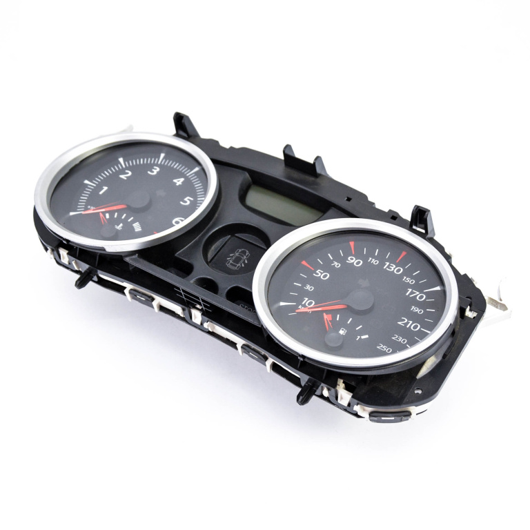 Ceas Bord / Instrument De Bord Europa - Afisaj In Km,benzina Renault MEGANE 2 2002 - 2010 Benzina 8200793135L