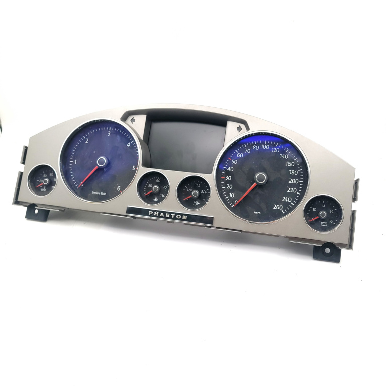 Ceas Bord / Instrument De Bord Europa - Afisaj In Km,motorina VW PHAETON (3D) 2002 - 2016 Motorina 3D0920885T, 3D0920885, 3D0 920 885 T, 3D0 920 885, 0263661034, 0 263 661 034