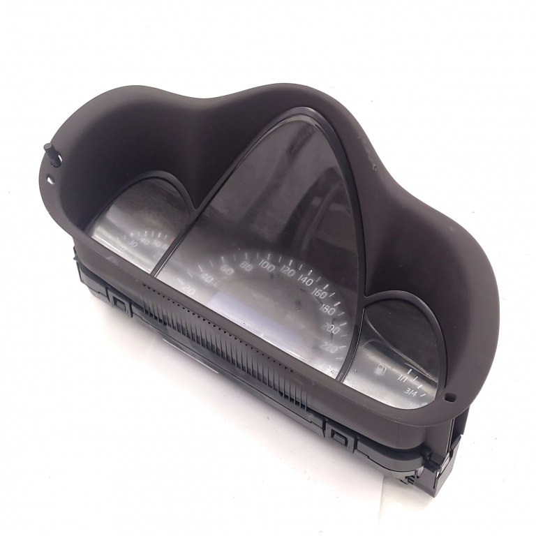 Ceas Bord / Instrument De Bord Europa - Afisaj In Km,benzina Mercedes-Benz C-CLASS (W203) 2000 - 2007 Benzina A2035403847, 110080232001, 87001439, 68311323