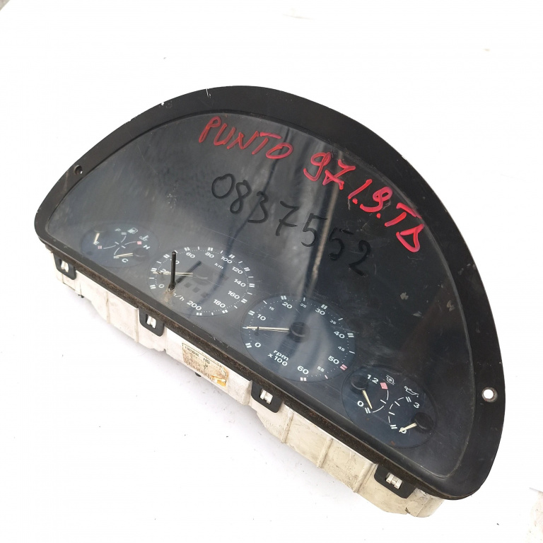 Ceas Bord / Instrument De Bord Fiat Punto (176) 1993-1999 Europa - Afisaj In Km Motorina