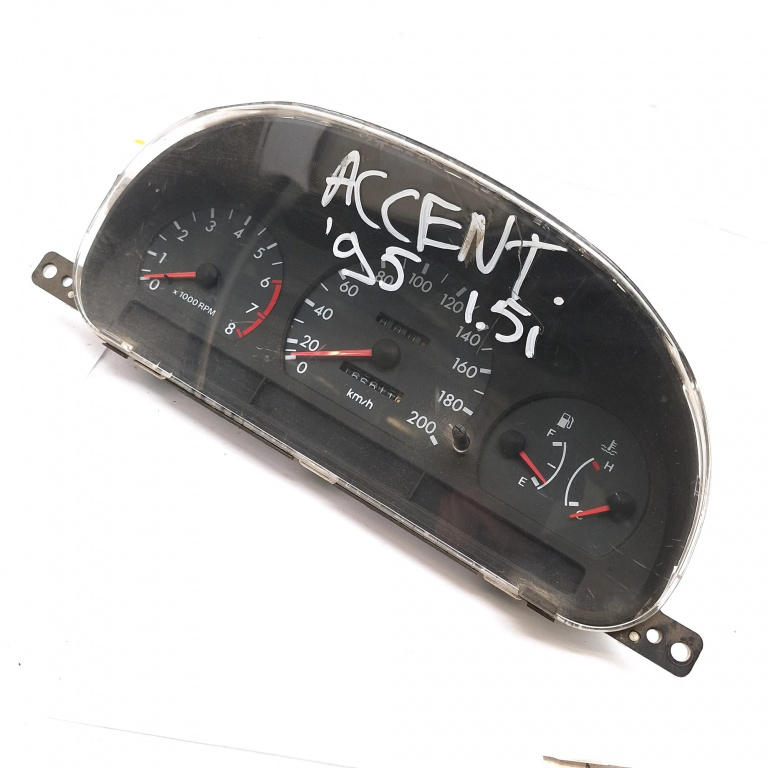 Ceas Bord / Instrument De Bord Hyundai Accent 2 (Lc) 1999-2005 1.5 Benzina Europa - Afisaj In Km Benzina