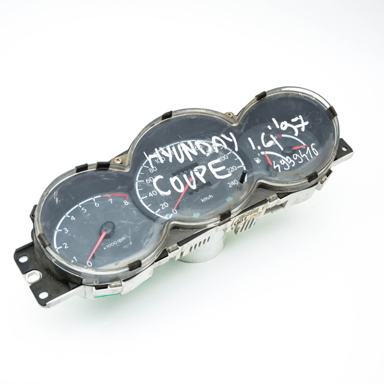 Ceas Bord / Instrument De Bord Hyundai Coupe (Rd) 1996-2001 1.6 16V Benzina Europa - Afisaj In Km 94003-27100