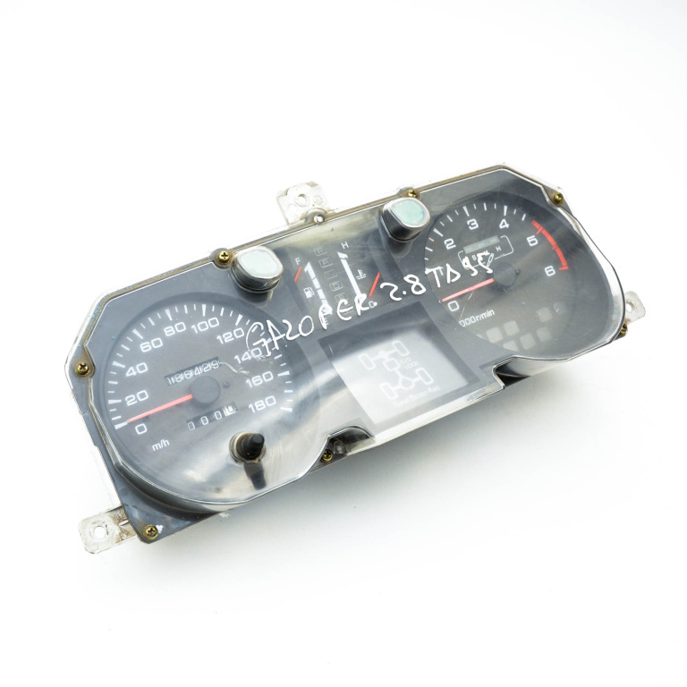 Ceas Bord / Instrument De Bord Hyundai Galloper 2 (Jk-01) 1997-2003 Europa - Afisaj In Km Mr218930