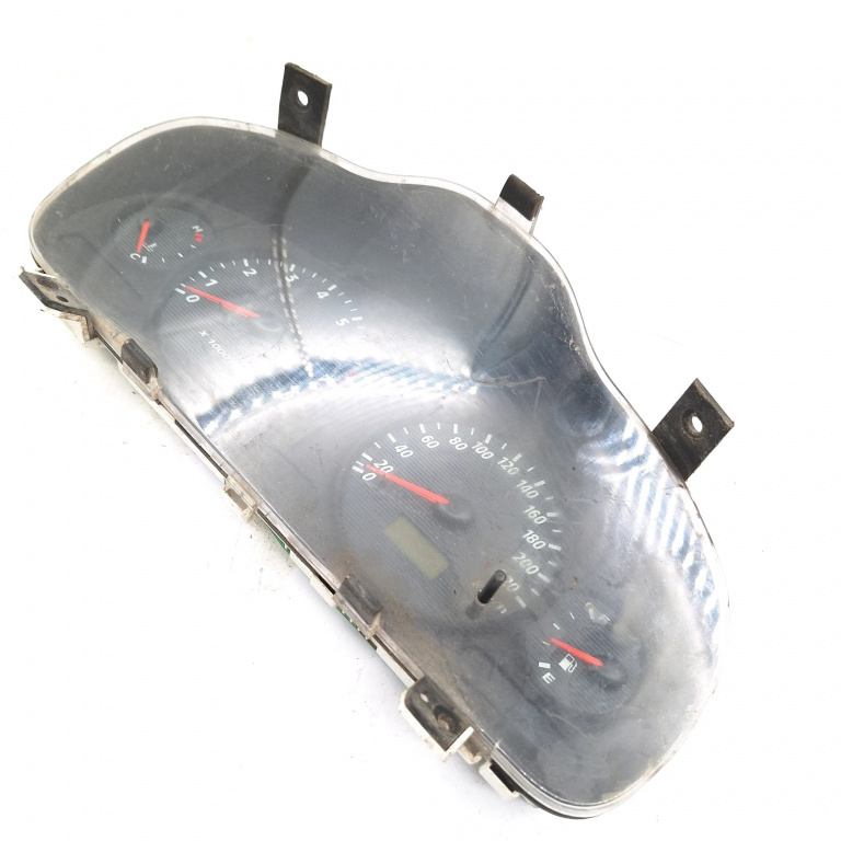 Ceas Bord / Instrument De Bord Hyundai Santa Fe 1 (Sm) 2000-2006 2.7 4X4 G6Ea Benzina Europa - Afisaj In Km Benzina 9400326130, 78894020, 78817360, 69801080, 20028580, 5120D, 7880664