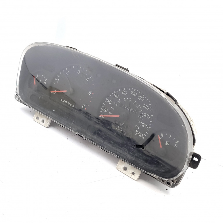 Ceas Bord / Instrument De Bord Kia Carnival 1998-2006 Europa - Afisaj In Km Motorina Ok57A55430, 20032540, 20001213, 5004C0099, 2003-2540