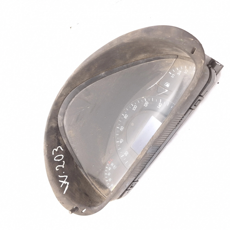 Ceas Bord / Instrument De Bord Mercedes-Benz C-Class (W203) 2000-2007 Europa - Afisaj In Km Motorina 87001411, 88311323