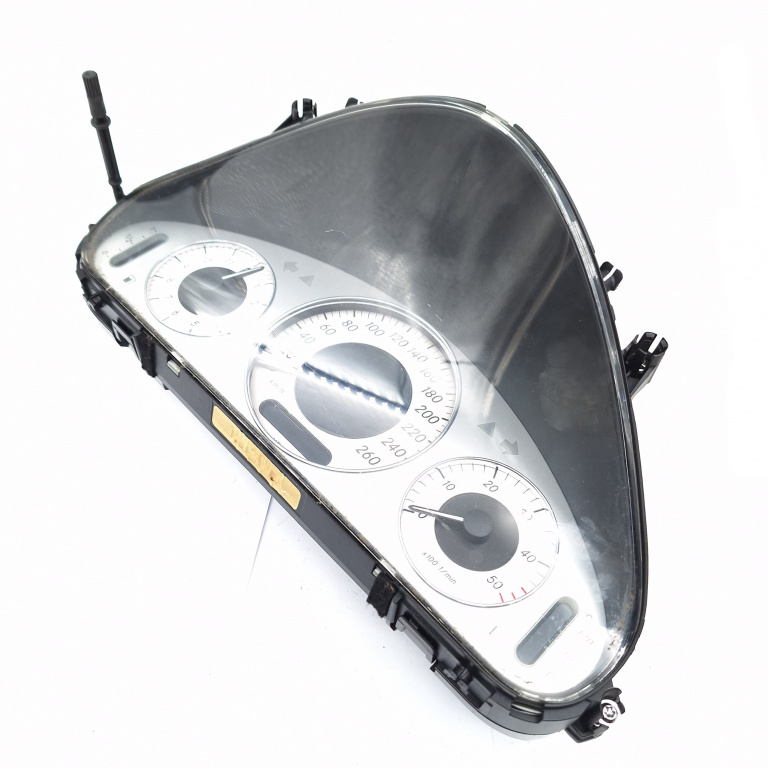 Ceas Bord / Instrument De Bord Mercedes-Benz E-Class (W211) 2002-2009 E 270 Cdi (211.016) Om 647.961 Motorina Europa - Afisaj In Km Motorina A2115400547, 110080284017, 110080284, 1100802840-17, 000356, 870001 Vdo