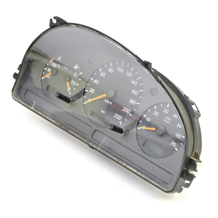 Ceas Bord / Instrument De Bord Mercedes-Benz Ml / M-Class (W163) 1997-2005 Ml 320 (163.154) M 112.942 Benzina Europa - Afisaj In Km Benzina A1635402047, A 163 540 20 47, 163 540 20 47, 3319210001, 3329130030 Vdo