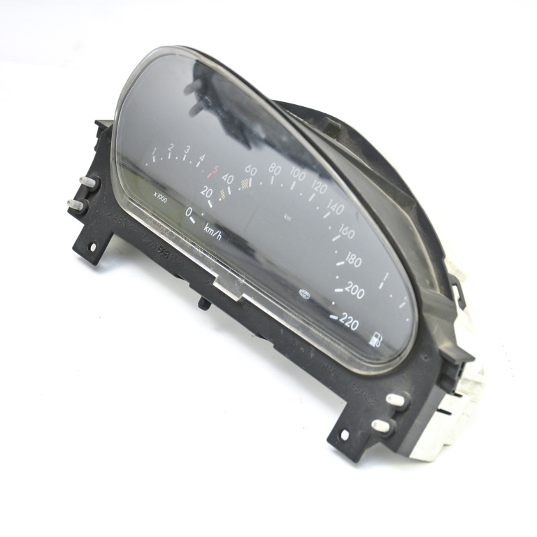 Ceas Bord / Instrument De Bord Mercedes-Benz Vaneo (414) 2001-2005 1.7 Cdi (414.700) Om 668.914 Motorina Europa - Afisaj In Km Motorina A4144461221, A 414 446 12 21, 414 446 12 21, 4144461221, 09055682021, 0905 568 2021