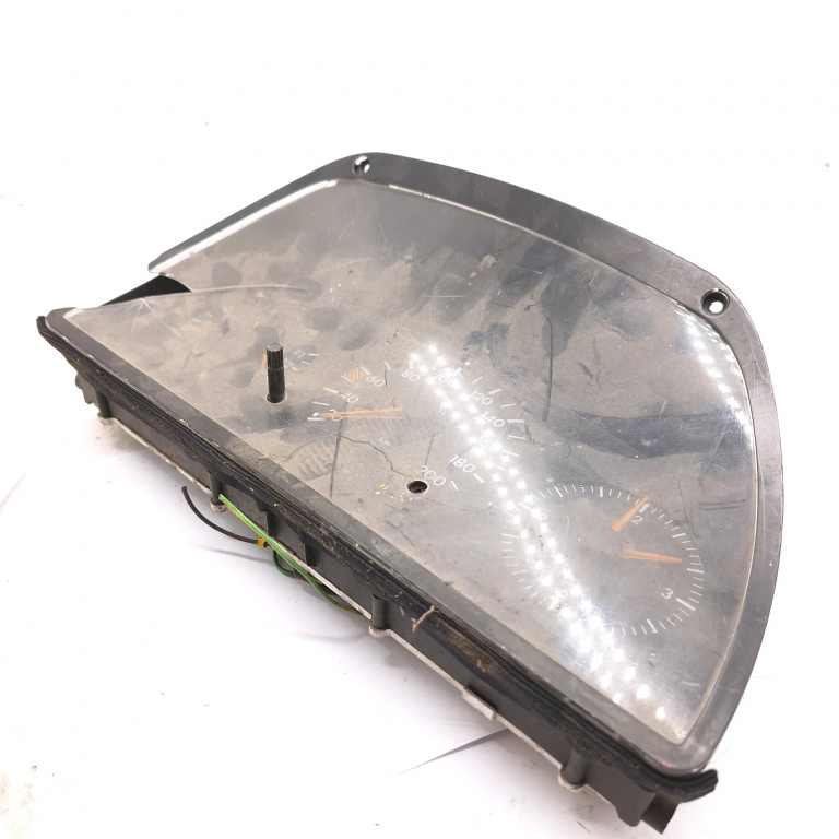 Ceas Bord / Instrument De Bord Mercedes-Benz Vito / V-Class (W638) 1996-2003 110 Td 2.3 (638.174) Om 601.970 Motorina Europa - Afisaj In Km Motorina Mb0005428401