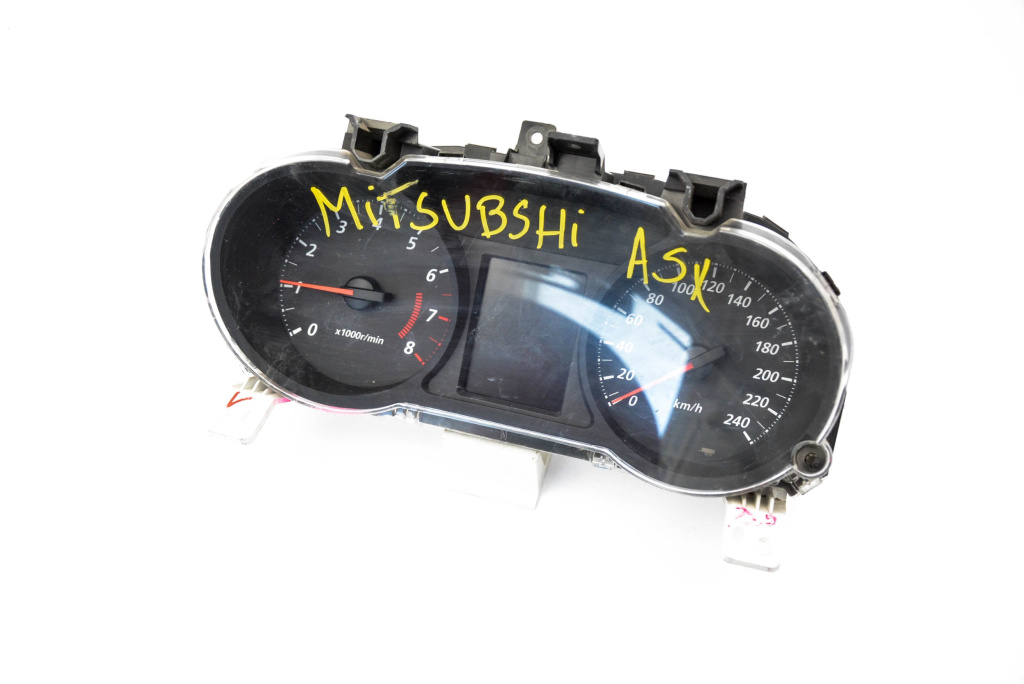 Ceas Bord / Instrument De Bord Mitsubishi Asx (Gaw) 2010 > Europa - Afisaj In Km Ot26736, 8100B720, Mm-0053